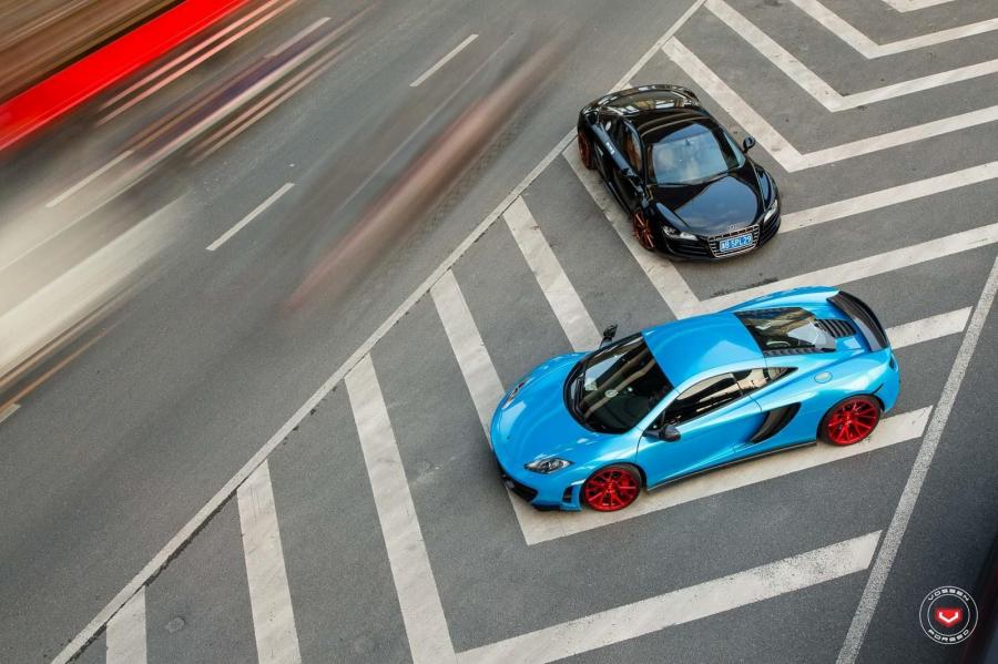  McLaren MP4-12C on Vossen Wheels (VPS-306) 2016 года  (фото 5 из 51)